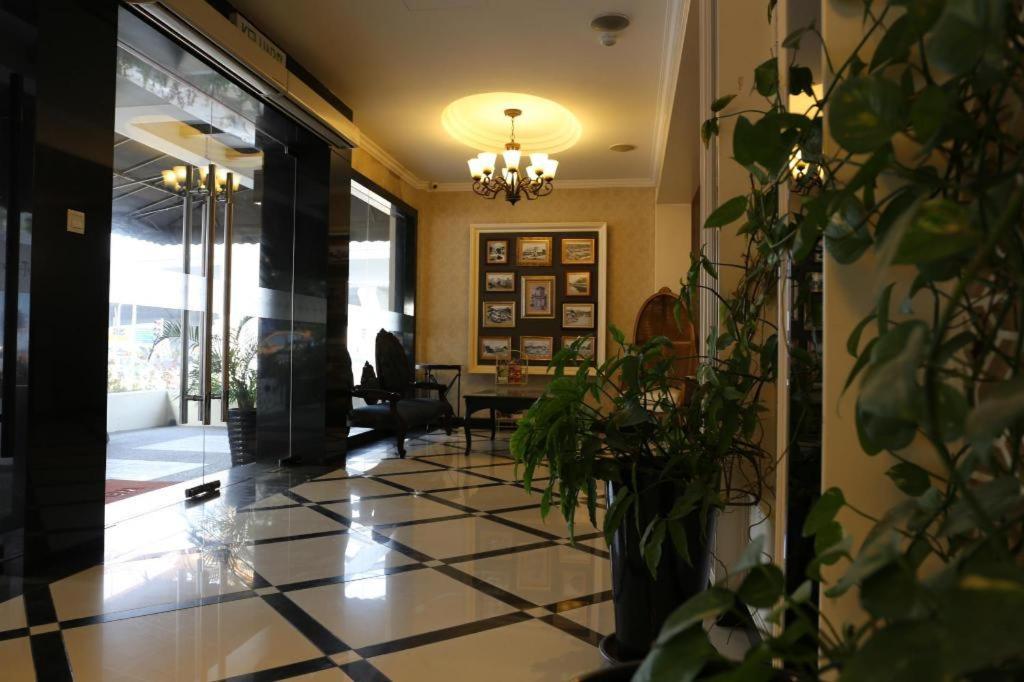 Hotel Zamburger Grand Jade Johor Bahru Kültér fotó